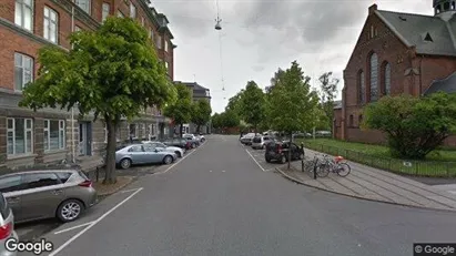 Andelsboliger til salg i Frederiksberg C - Foto fra Google Street View Andelsboliger til salg i Frederiksberg C - Foto fra Google Street View