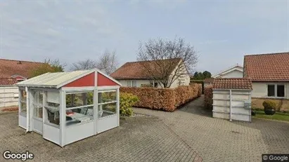 Andelsboliger til salg i Nykøbing Sjælland - Foto fra Google Street View Andelsboliger til salg i Nykøbing Sjælland - Foto fra Google Street View